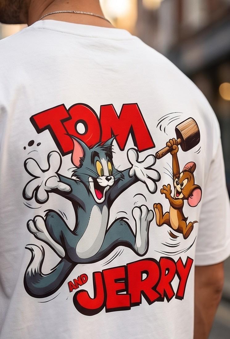 White t-shirt with Tom and Jerry graphic print